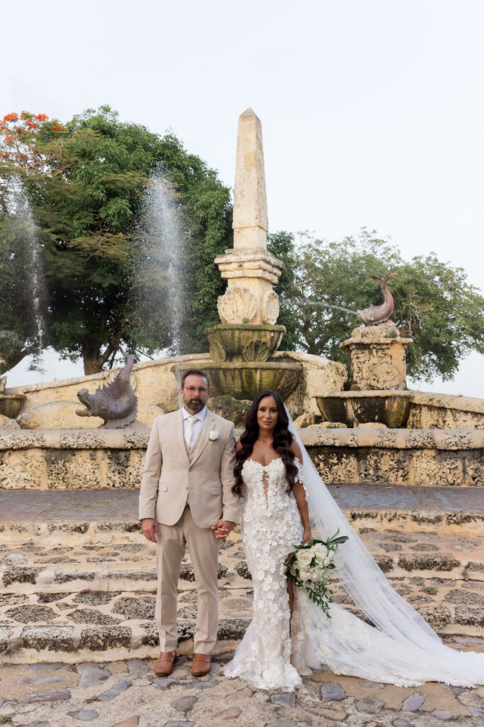 Elegant wedding details and candid moments from a tropical micro wedding with family and friends.